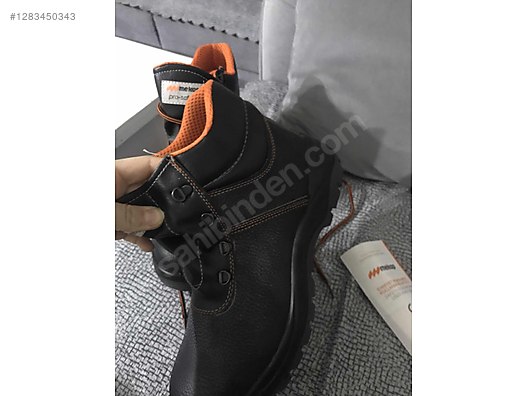 Used & Brand New Items / Clothing & Accessories / Men / Shoes / Boots