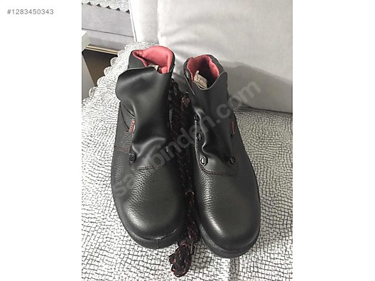 Used & Brand New Items / Clothing & Accessories / Men / Shoes / Boots