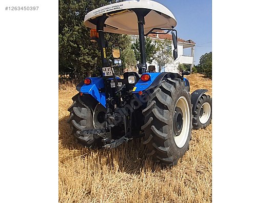 Machinery / Agricultural Machines / Tractors / New Holland / T3.70S