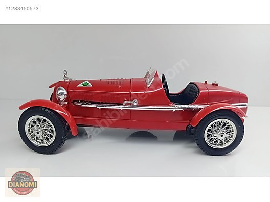 Burago Diecast Model 1:18 Alfa Romeo Araba - 1283450573
