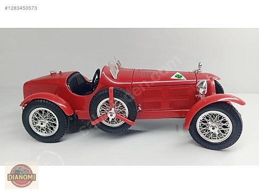 Burago Diecast Model 1:18 Alfa Romeo Araba - 1283450573