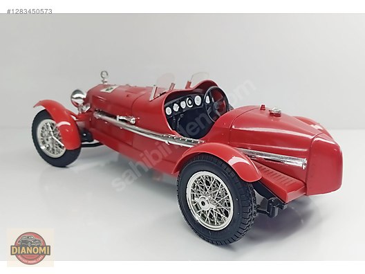 Burago Diecast Model 1:18 Alfa Romeo Araba - 1283450573