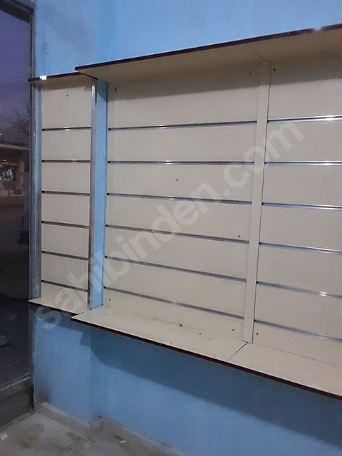 ayakabı rafı sıfır ayarında 6 parça metalı 50 let üstünde var az