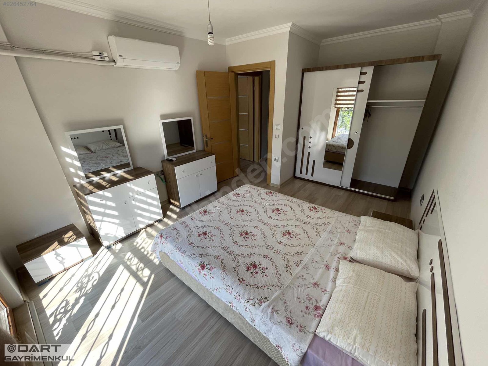 Marmaris/İçmeler�de SATILIK Eşyalı 3+1 Havuzlu Bahçe Dubleksi