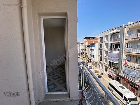 Turgutlu Cumhuriyet Cd. Satılık 3+1 Köşe Daire - Görsel 7