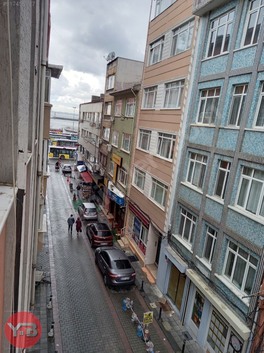 For Sale / Flat / Kadıköy rıhtımda satılık daire işyeri at sahibinden