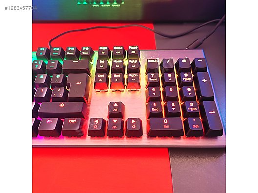 İkinci El ve Sıfır Alışveriş / Oyunculara Özel / Oyuncu Ekipmanları / Oyuncu Klavyesi