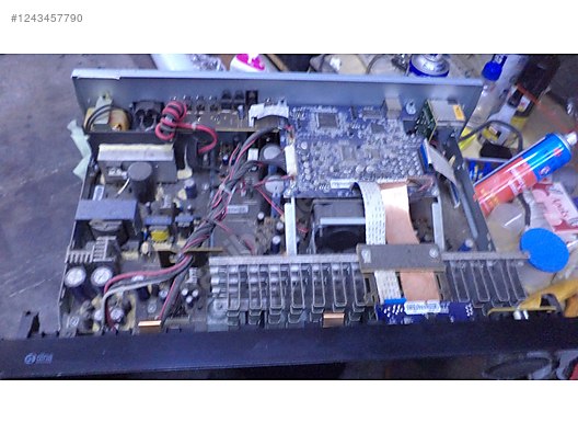 RICEVITORE AMPLIFICATORE HARMAN/KARDON AVR 10 con telecomando originale RICEVITORE AMPLIFICATORE HARMAN/KARDON AVR 10 con telecomando originale