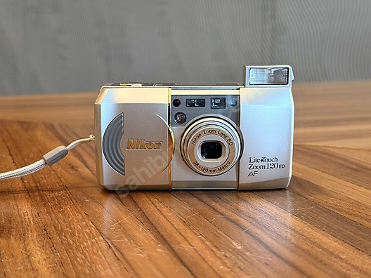 35 mm Film Cameras / Nikon / NIKON LITE TOUCH ZOOM 120 ED AF on