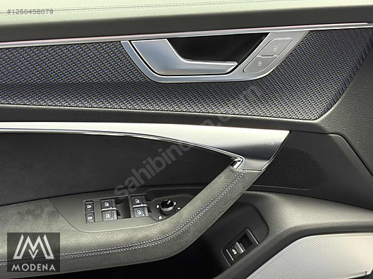 Mavi Audi RS Otomatik