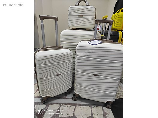 Used & Brand New Items / Clothing & Accessories / Suitcases & Luggage / Set