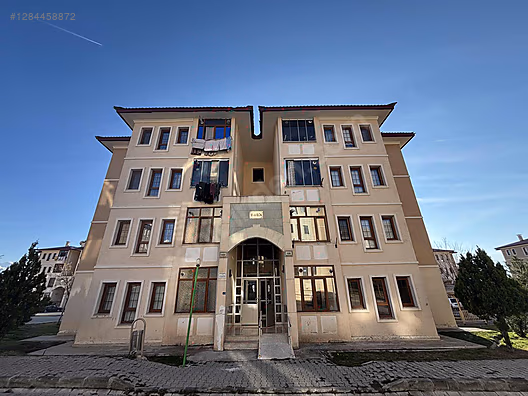 ÖZGE&CAN EMLAKTAN ÇUKURKUYUDA SATILIK DAİRE #1284458872