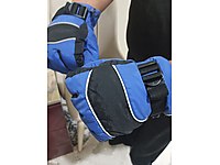 su geçirmez eldiven #1210458982