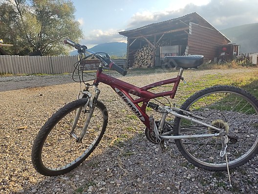 Magna rebound mountain encylopaedic bike