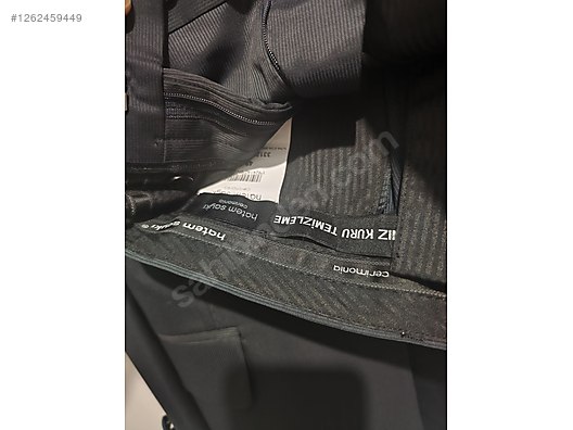 Used & Brand New Items / Clothing & Accessories / Men / Clothing / Suits