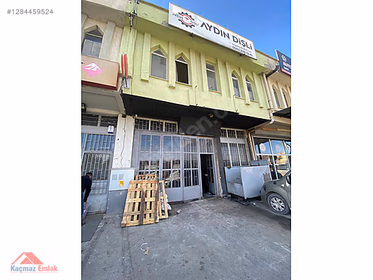 - FEVZİÇAKMAK MAH. TRAKTÖR PAZARI DÜKKAN - #1284459524