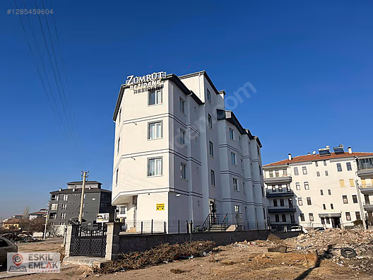 ESKİL EMLAKTAN MAKASTA ARA KAT EŞYALI LÜKS 1+1 DAİRE #1285459604