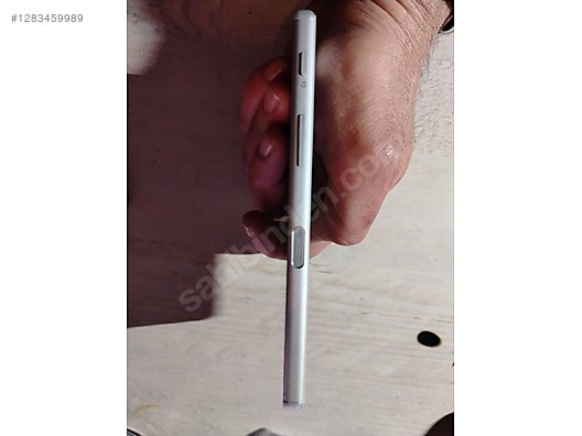 Used & Brand New Items / Cell Phones & Accessories / Cell Phones / Sony / Xperia Z5 Dual