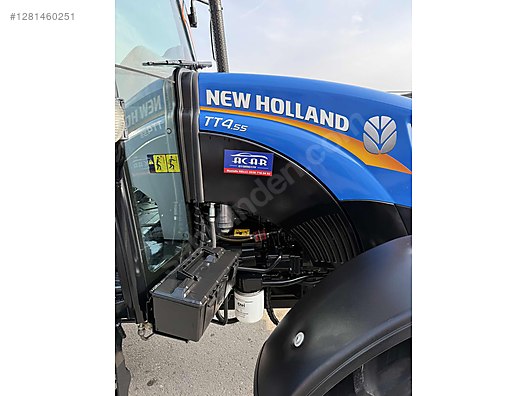 Machinery / Agricultural Machines / Tractors / New Holland / TT4.55