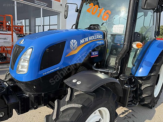 Machinery / Agricultural Machines / Tractors / New Holland / TT4.55