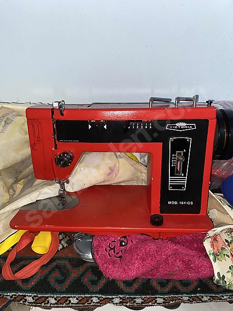 Antika dikiş makinası