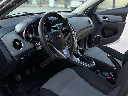 Vasıta / Otomobil / Chevrolet / Cruze / 1.6 / LS