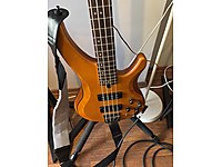 Yamaha TRBX 604 Bas Gitar