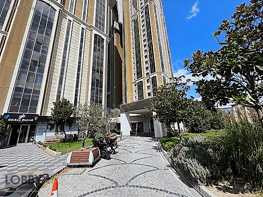 ATAŞEHİR UPHILL TOWERS 2+1 FIRSAT TADİLATLI DAİRE