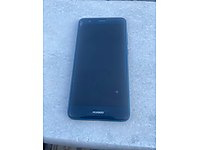 Emsalsiz temizlikte çiziksiz hatasız Huawei cep telefonu.