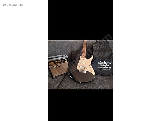 İkinci El ve Sıfır Alışveriş / Müzik / Müzik Aletleri / Telli Çalgılar / Gitar / Elektro