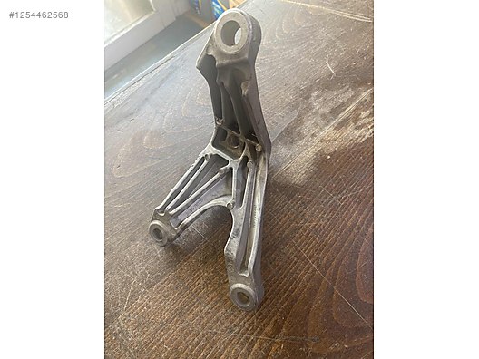 Otomobil & Arazi Aracı / Mekanik / 3M51 7M125 Şanzıman Üst Takoz