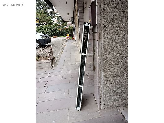 Used & Brand New Items / Garden & Home Improvement / Home Improvement / Heating / Central Heating Towel Radiator