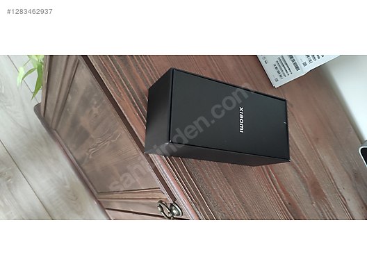 Used & Brand New Items / Cell Phones & Accessories / Cell Phones / Xiaomi / 15 Ultra