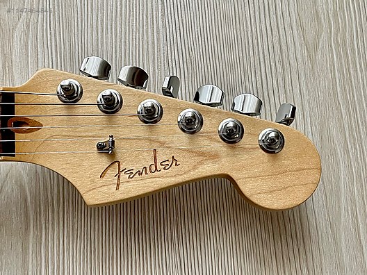 Fender old growth redwood stratocaster deals