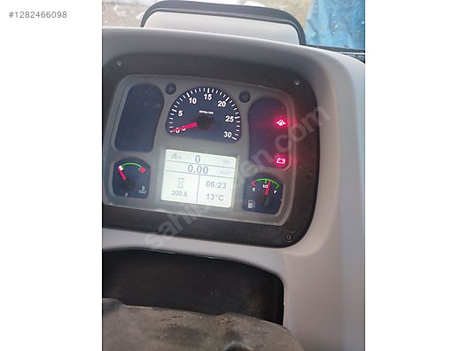 İş Makineleri & Sanayi / Tarım Makineleri / Traktör / New Holland / T4.60S