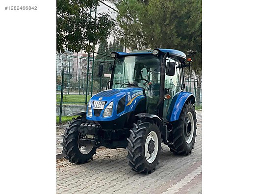 Machinery / Agricultural Machines / Tractors / New Holland / TT4.50