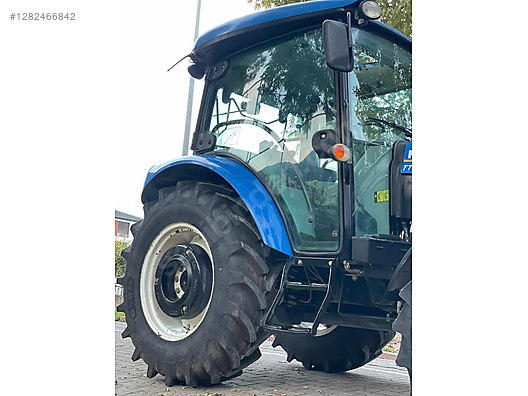 Machinery / Agricultural Machines / Tractors / New Holland / TT4.50