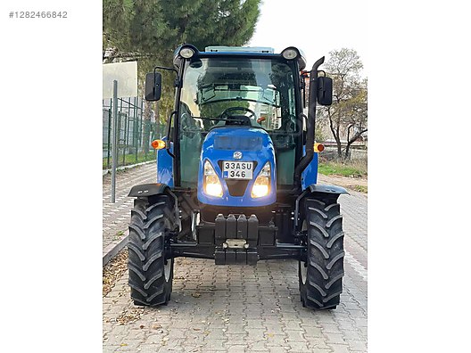 Machinery / Agricultural Machines / Tractors / New Holland / TT4.50