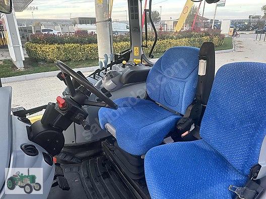 TR6.120 2015 New Holland