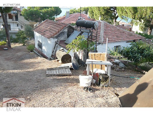 Ayvalikta Satılık Müstakil Bahçeli Evler