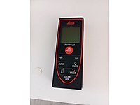 Sıfır Ayarında Bir Cihaz Leica DISTO D2 Kılıfıyla Beraber.