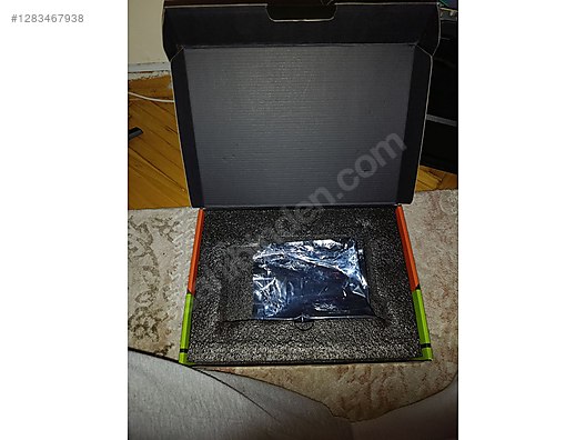 Used & Brand New Items / Computers / Desktops / Desktop Components / Graphics Cards