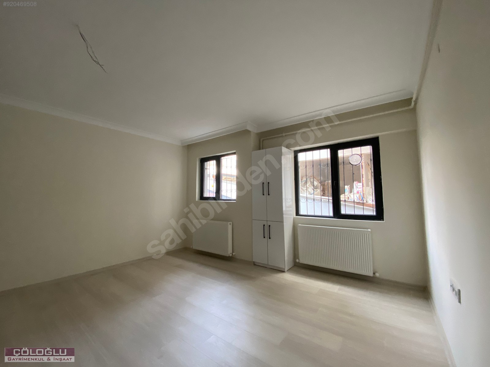 ÇÖLOĞLUNDAN PARK VADİ EVLERİ YANI SIFIR BİNADA ASANSÖRLÜ 2+1 LÜX