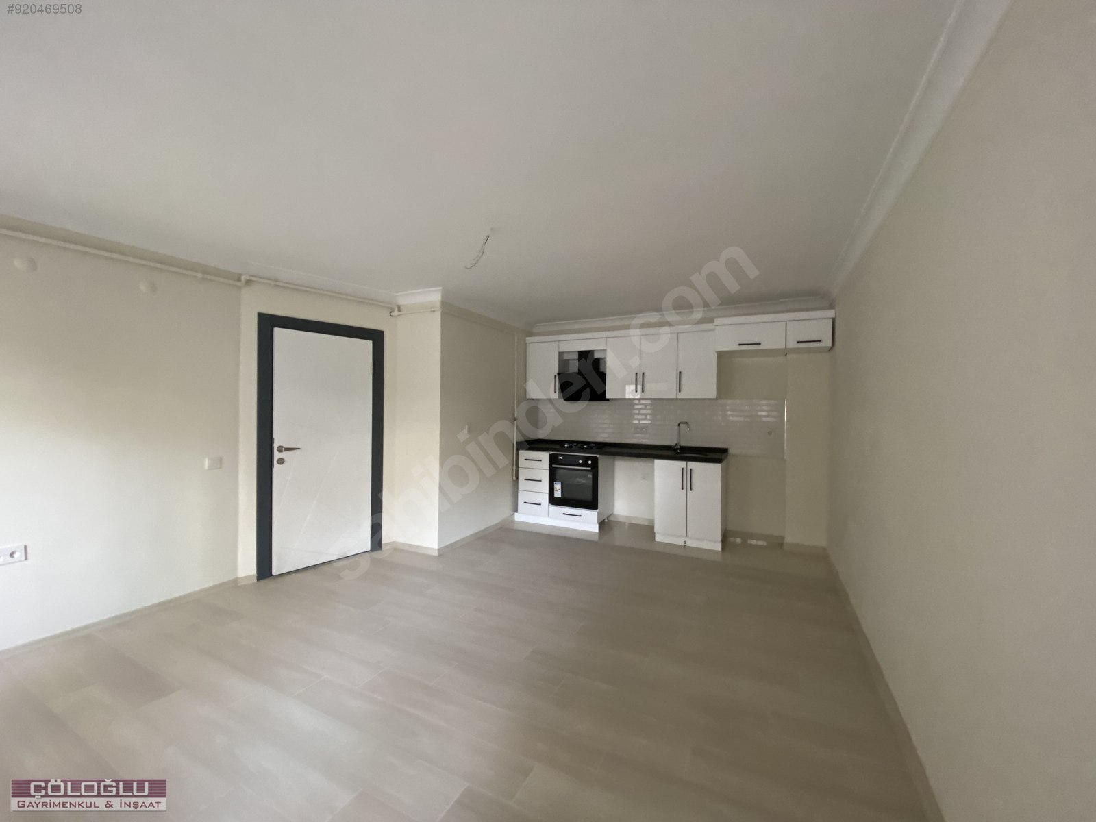 ÇÖLOĞLUNDAN PARK VADİ EVLERİ YANI SIFIR BİNADA ASANSÖRLÜ 2+1 LÜX