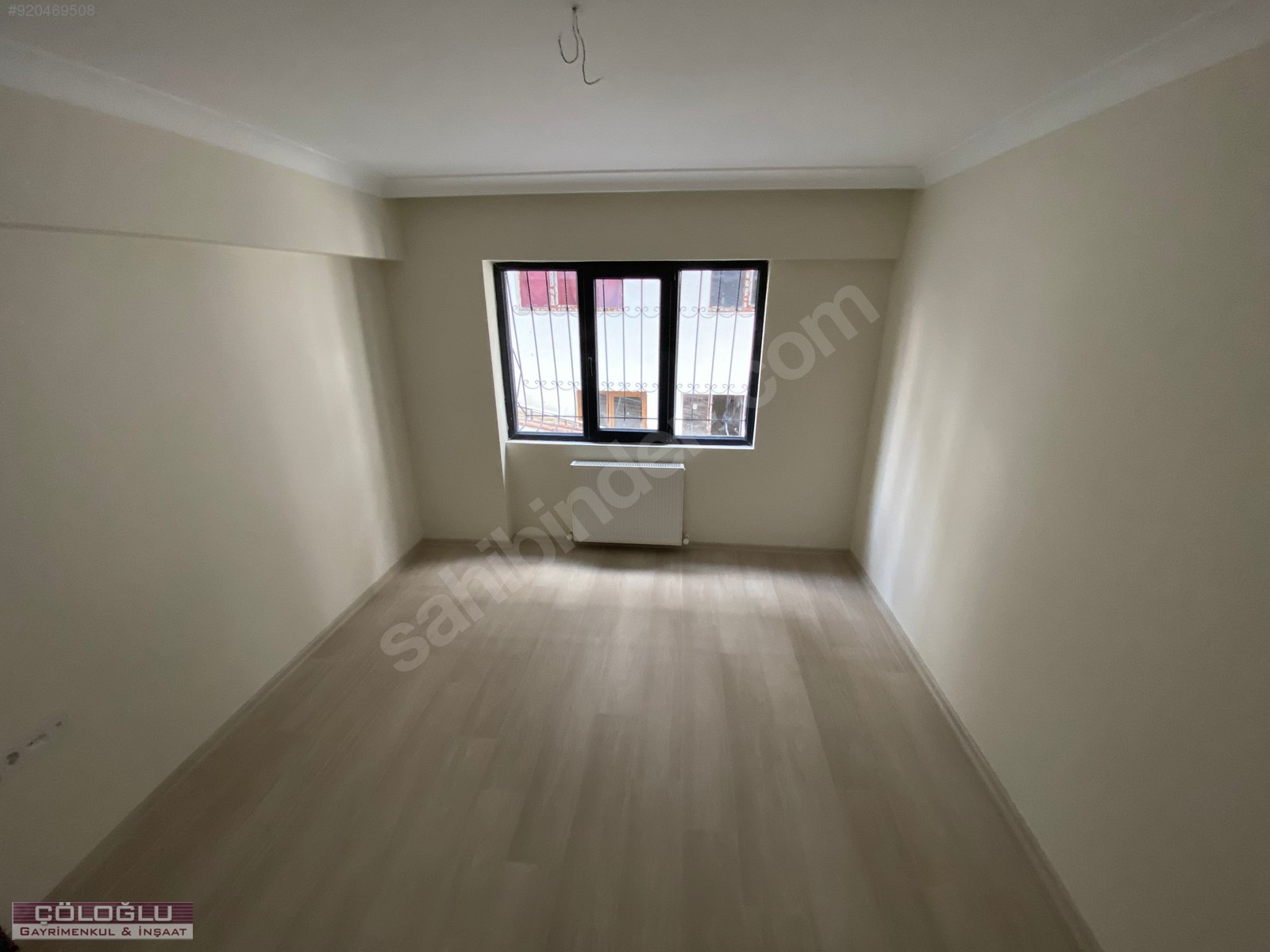 ÇÖLOĞLUNDAN PARK VADİ EVLERİ YANI SIFIR BİNADA ASANSÖRLÜ 2+1 LÜX