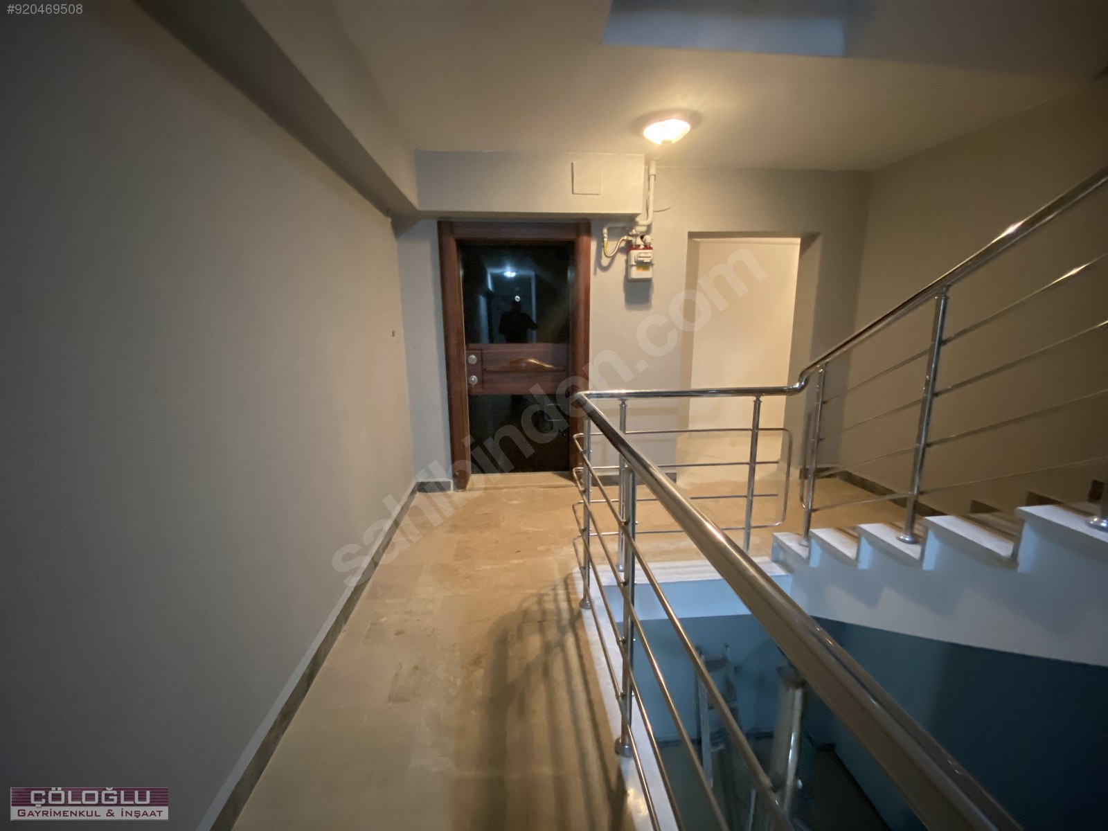 ÇÖLOĞLUNDAN PARK VADİ EVLERİ YANI SIFIR BİNADA ASANSÖRLÜ 2+1 LÜX