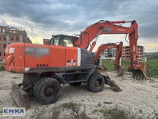 Hitachi / Hitachi ZX210W Lastikli Ekskavatör on sahibinden.com