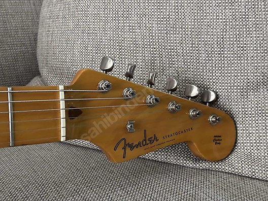 İkinci El ve Sıfır Alışveriş / Müzik / Müzik Aletleri / Telli Çalgılar / Gitar / Elektro