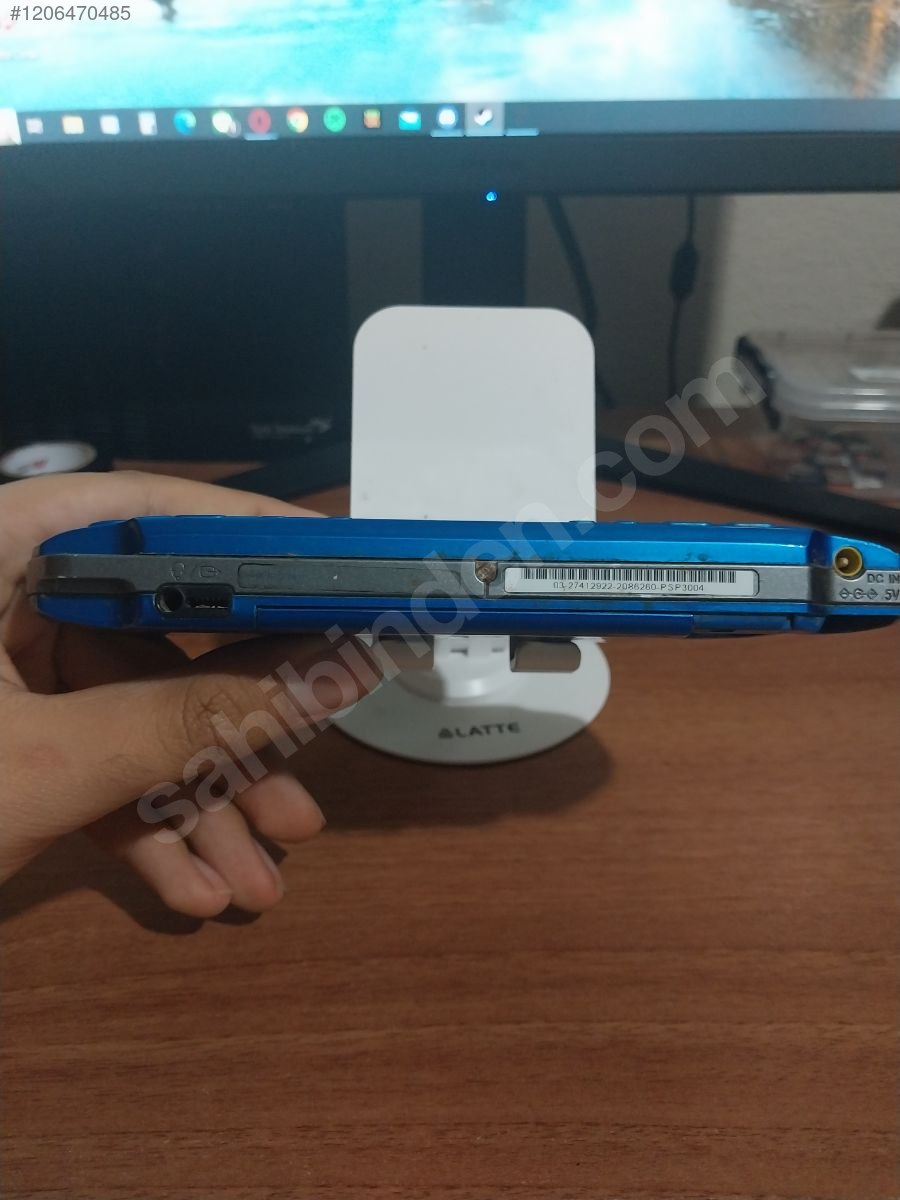 Playstation Portable Psp 3004 Vibrant Blue Mavi