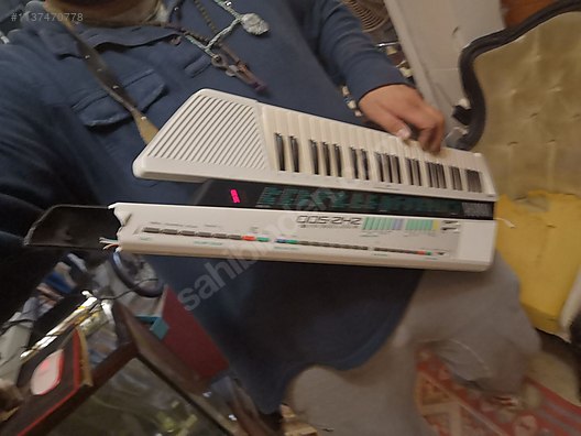 Yamaha shs-200 keytar (midi controller) - Synthesizer ve Tuşlu